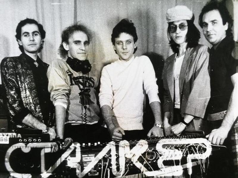 Stalker - Irreplaceables (lyrics by Robert Rozhdestvensky, 1969), recorded in 1987 cover art